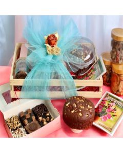 Classic Sweet Indulgence Hamper with Brownies & Cookie Jars