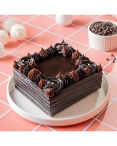Chocolate Floral Cake