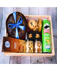 Ultimate Sweet & Savory Hamper in Wooden Tray