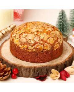 gluten free crunch almond dry cake with roasted almonds